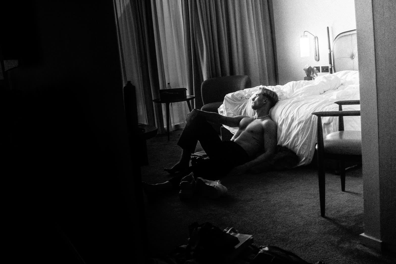 Editorial im Hotelzimmer