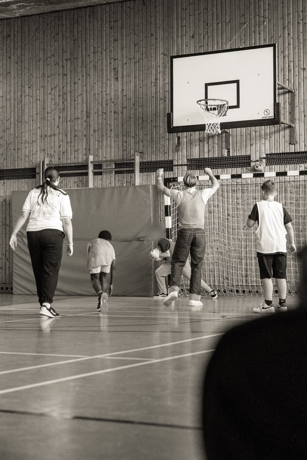 Torschuss-Training mit Kindern